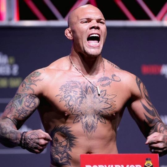 Anthony Smith Lionheart