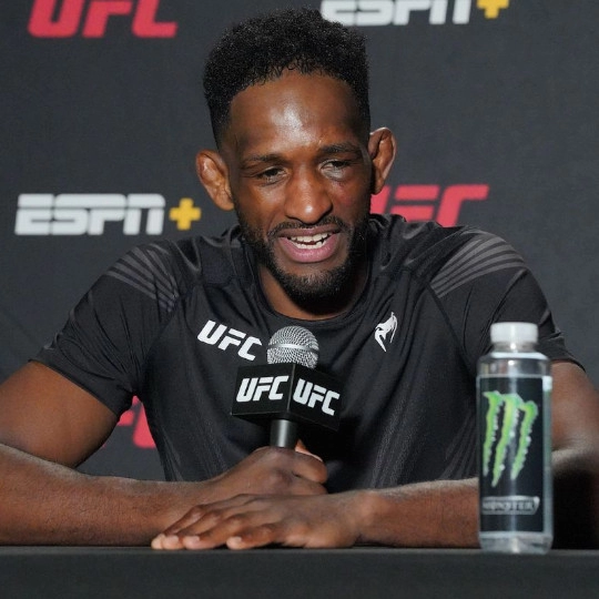 Neil Magny 