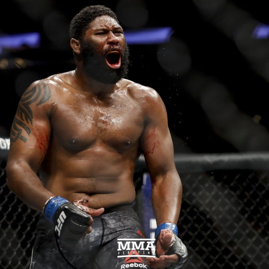 Curtis Blaydes Razor