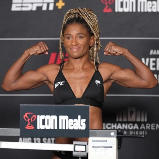 Angela Hill 