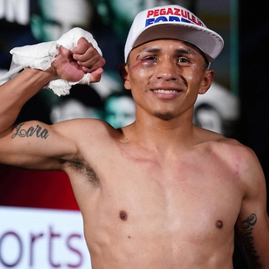 Mauricio Lara Bronco2