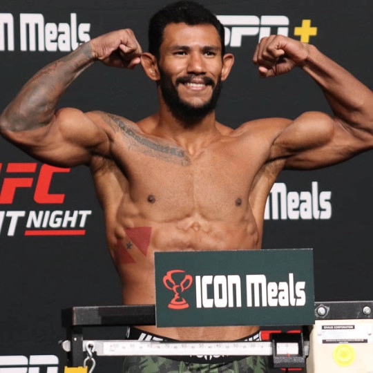 Rafael Alves The Turn