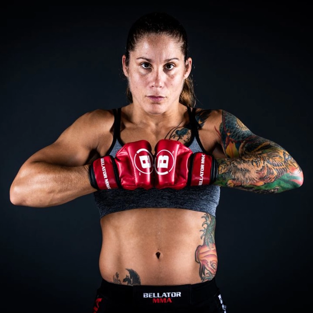 Liz Carmouche Girl Rilla